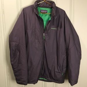 Patagonia Jacket Grey, light insulated.